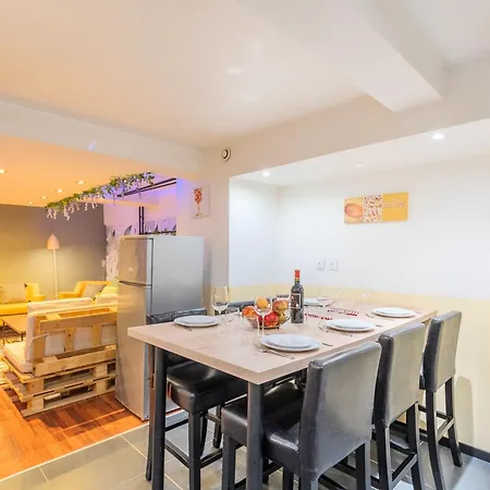 Guest house Flowers Hypercentre Calme Fibre *